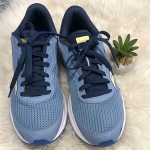 Saucony Cohesion 16 Versarun WMS sz 9 SHOES Lt Blue EUC